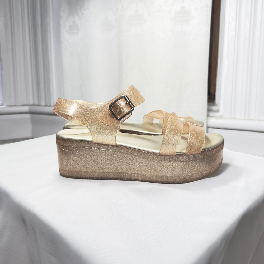 ALDO glitter shimmering platform sandals • beige US 9